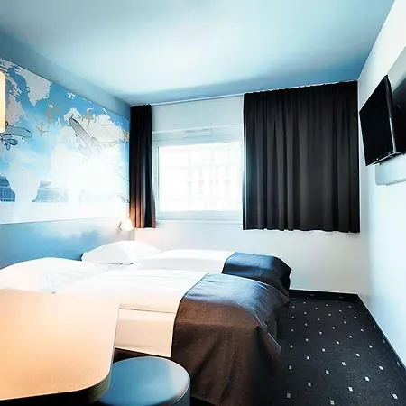 Berlin-airport Hotel 2*