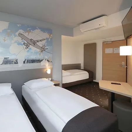 Berlin-airport Hotel 2*