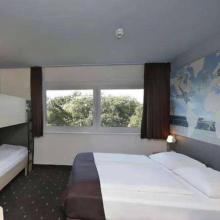 Berlin-airport Hotel