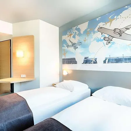 Berlin-airport 2* برلين